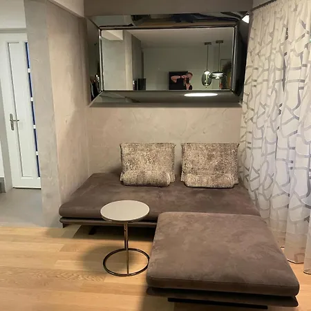 Elena Apartment