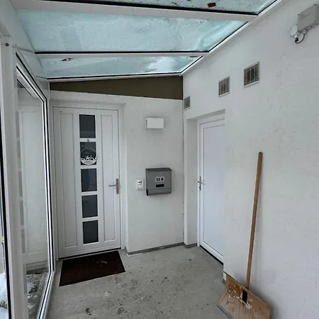 Elena Appartement *