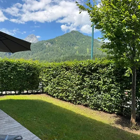 Elena Apartmán *